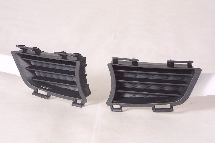 Grille Lower Passenger Side Outer Matte-Black For Pontiac - GM1036111