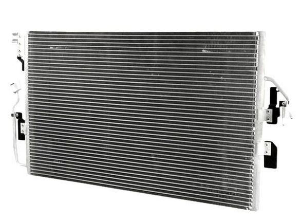 Condenser (3367) 2.2L (With Internal Transmission Cooler) For Saturn - GM3030266