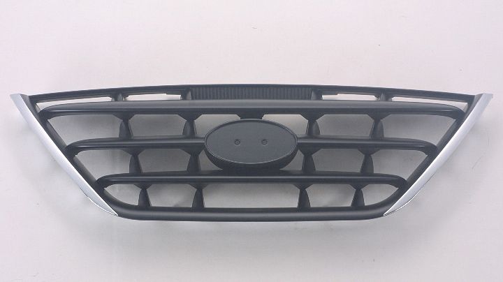 Grille Chrome/Black For Hyundai - HY1200140