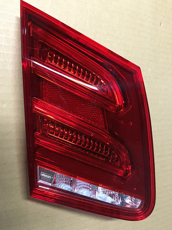 Trunk Lamp Passenger Side (Backup Lamp) Sdn/Hyb Capa For Mercedes - MB2803109C