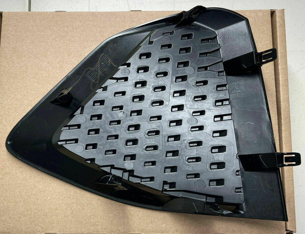 Fog Lamp Cover Front Passenger Side Ptd Black For Nissan - NI1039161