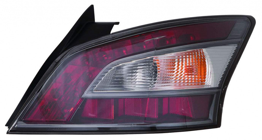 Tail Lamp Passenger Side Capa For Nissan - NI2801197C