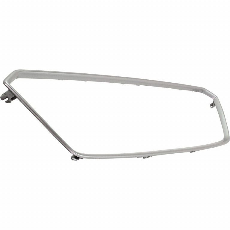 Grille Surround Silver Sdn/Wgn For Subaru - SU1202104