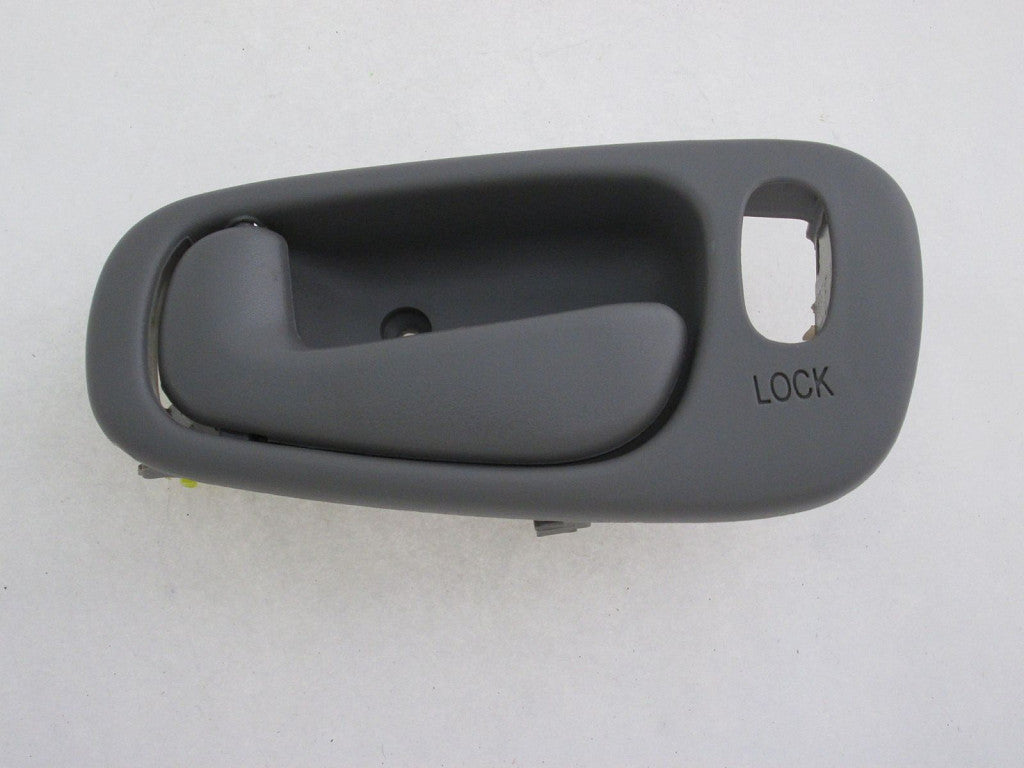Door Handle Front Driver Side Inner Usa Type Power Lock Grey For Chevrolet - TO1352154