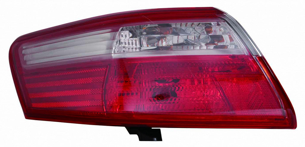 Tail Lamp Driver Side Usa Built High Quality For Toyota - to2818129