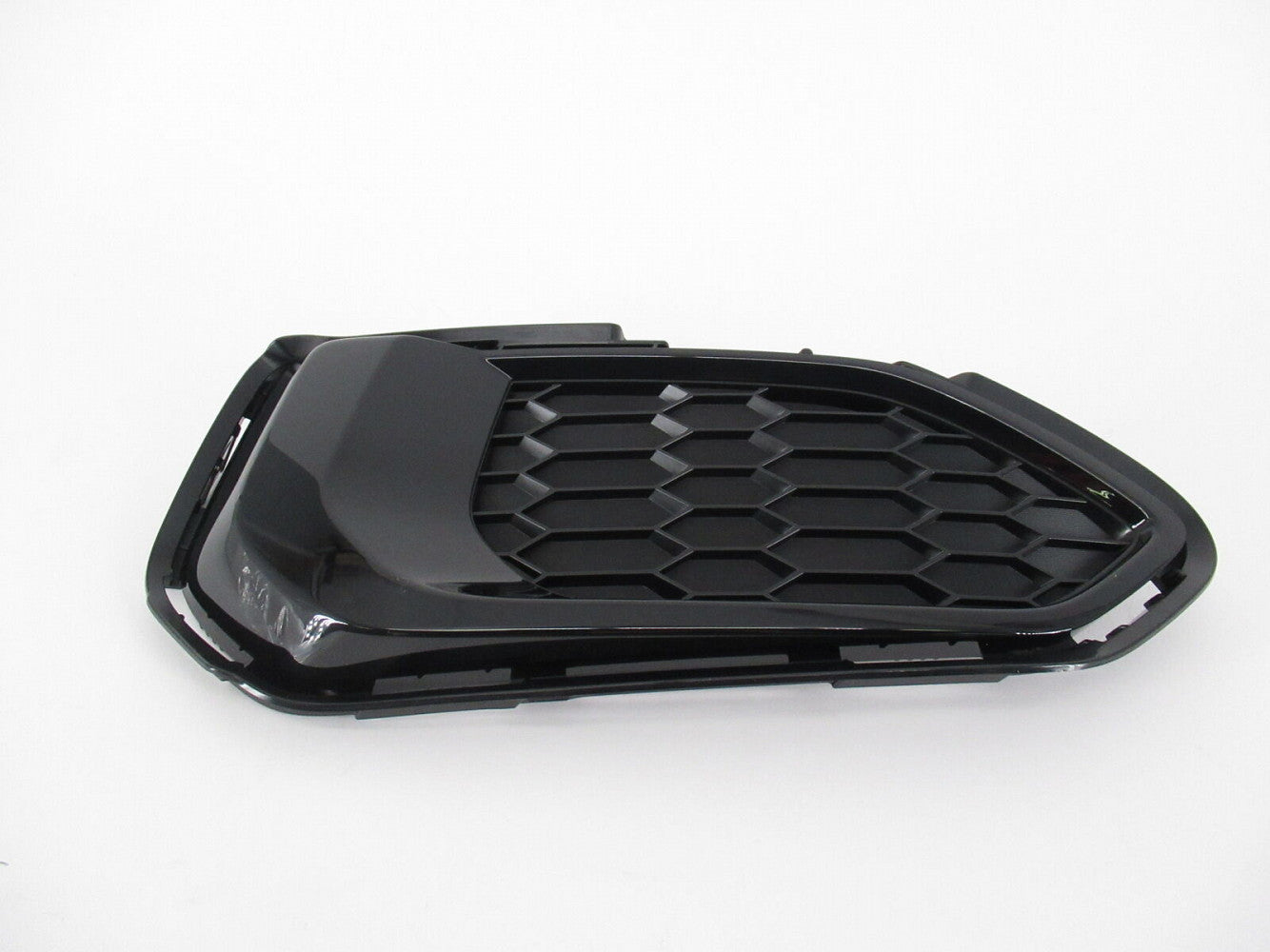 Fog Lamp Cover Front Passenger Side Gloss Black Finish For Honda - HO1039150