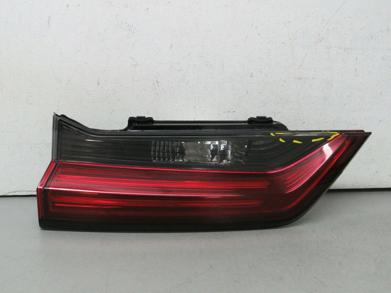 Trunk Lamp Driver Side Led Capa For Honda - HO2802125C