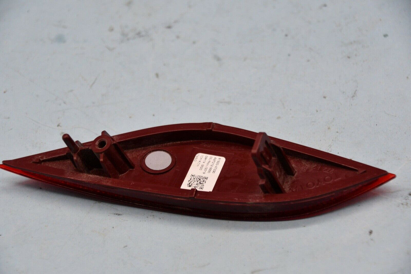 Reflector Rear Driver Side Capa For Toyota - TO1184114C