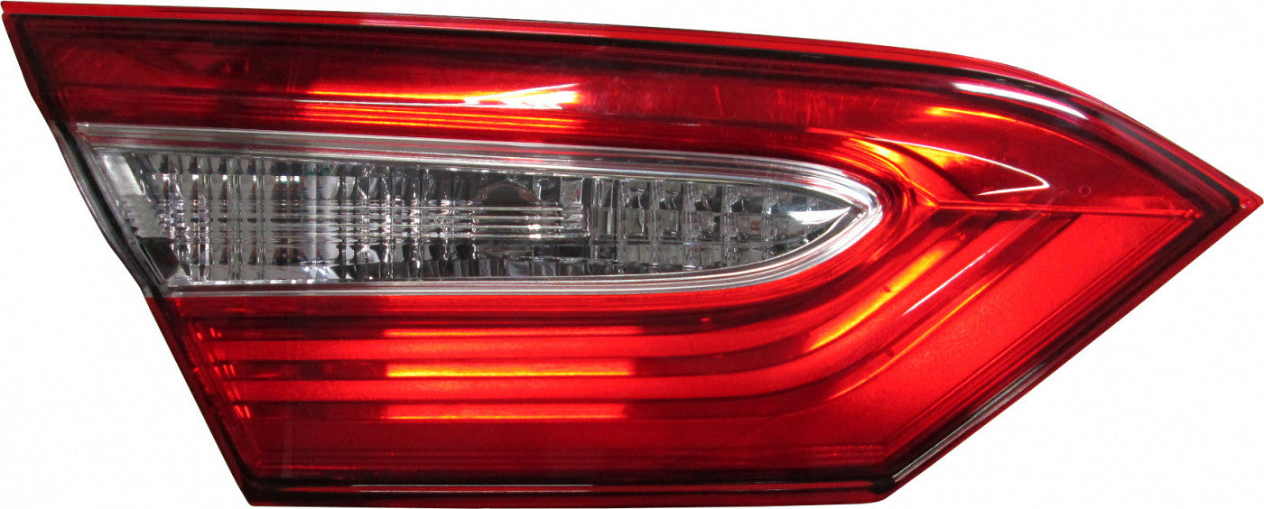 Trunk Lamp Passenger Side Se Model Japan Built Smoked Tint For Toyota - TO2803146V