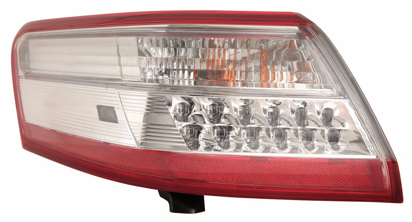 Tail Lamp Driver Side Japan Built High Quality For Toyota - to2818145